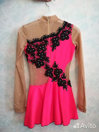Платье для фигурного катания