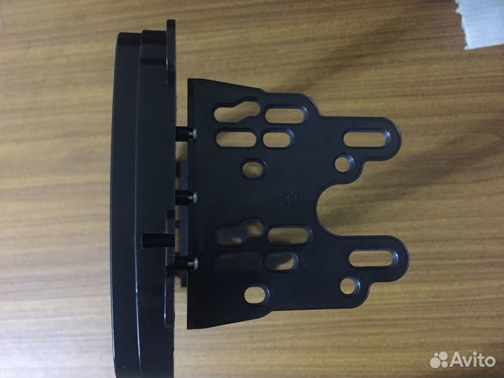 Переходная рамка для автомобилей Volkswagen и Skod