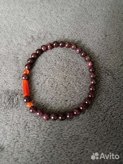 Браслет из натурального граната