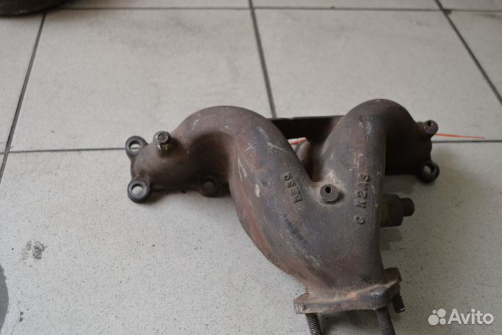 Выпускной коллектор Kia Shuma