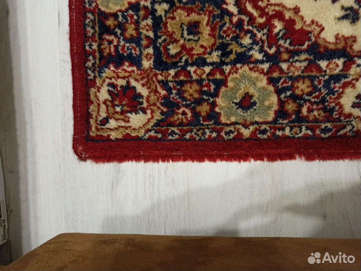 Ковер шерстяной