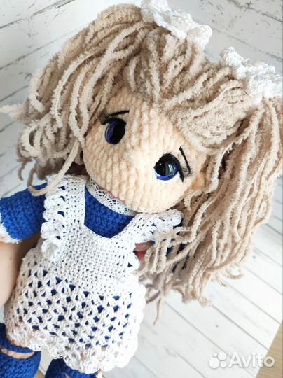 Кукла плюшевая