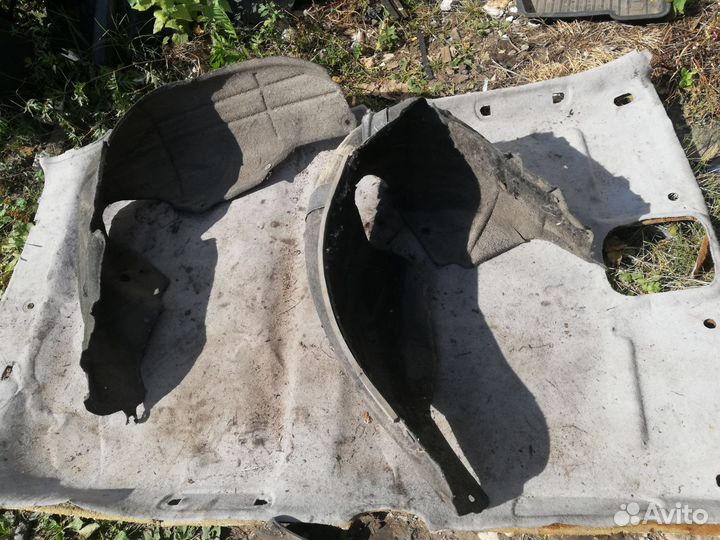 Подкрылок задний Мазда 3 вк