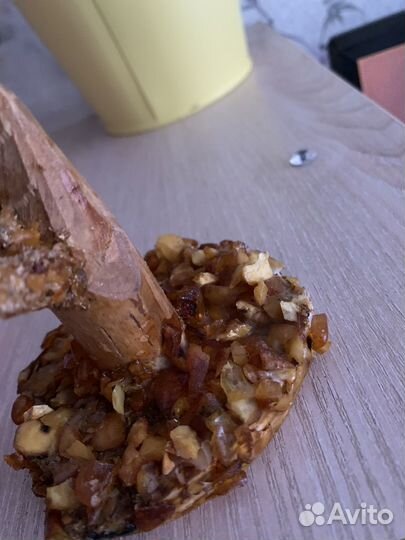 Янтарное дерево