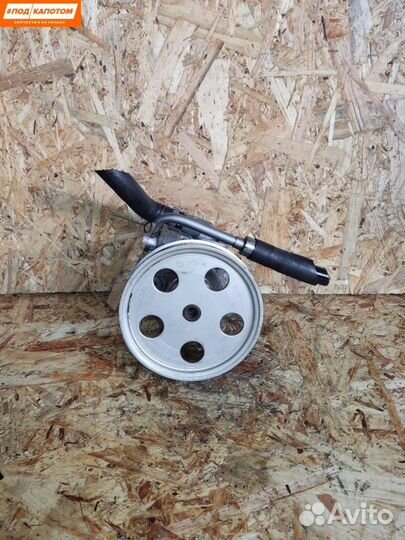 Насос гидроусилителя руля Audi A4