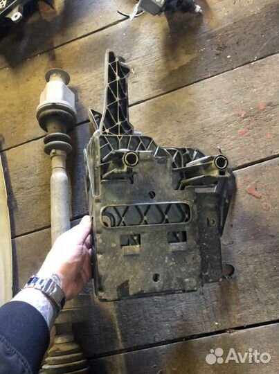 Площадка акб Renault Megane 1