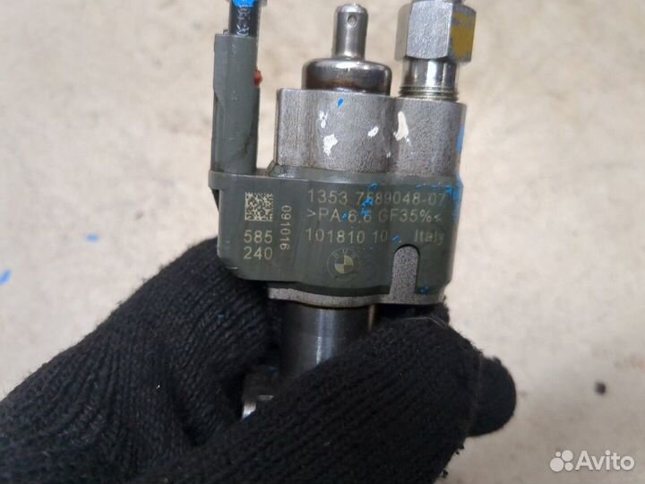 Форсунка топливная BMW 3 E90, E91, E92, E93