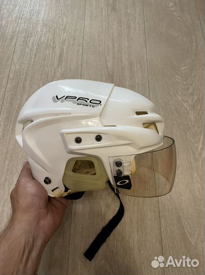 Пояс для гамаш и шлем