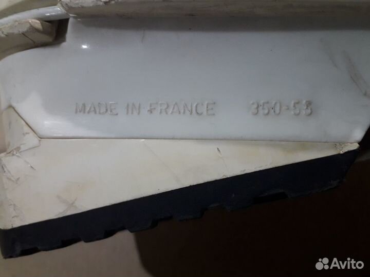 Горные лыжи Atomic, ботинки Salomon, палки, чехол