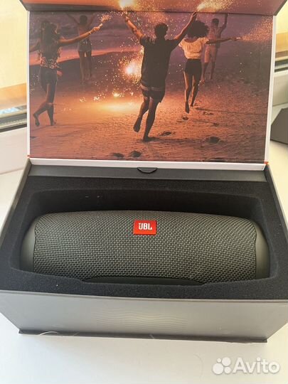 Колонка jbl charge 4