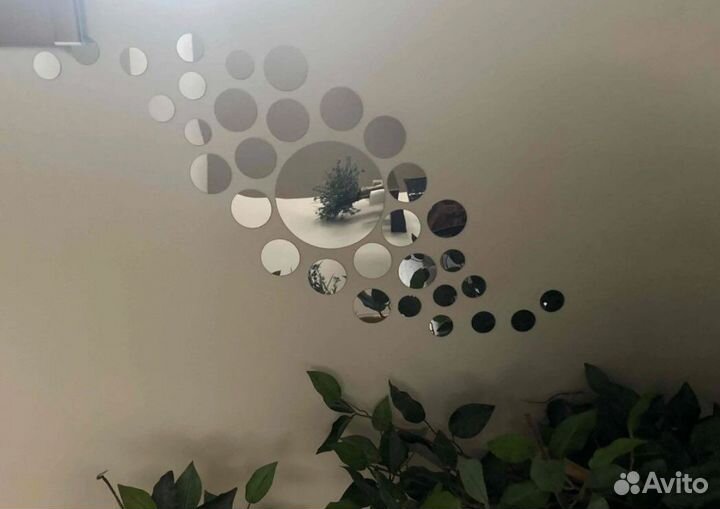 Декоративное наклейка на стену