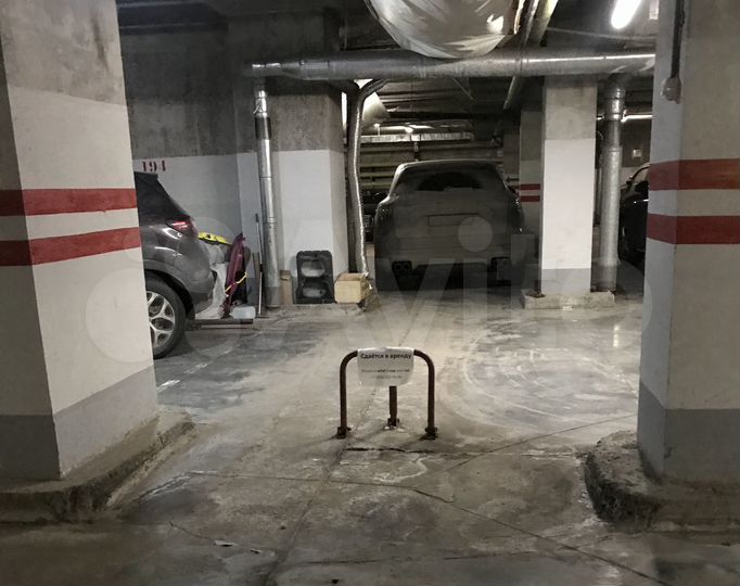 Машиноместо, 19 м²