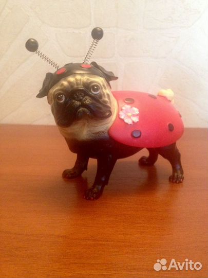 Фигурка мопс