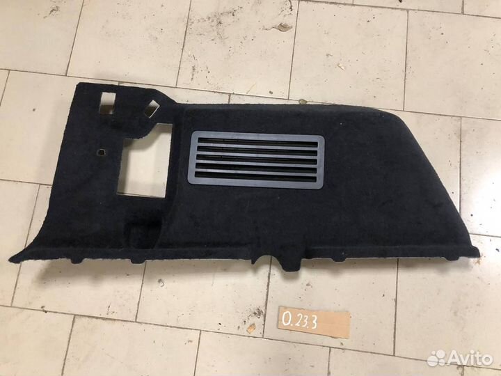 Обшивка багажника Discovery 5