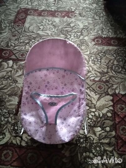 Шезлонг для куклы