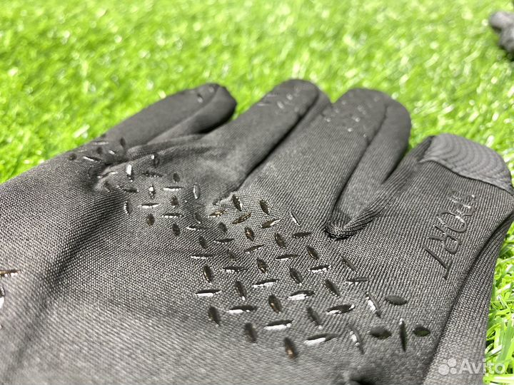 Новые перчатки Найк