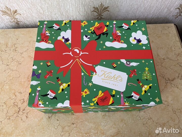 Крем для рук Khiel’s в подарочной коробке