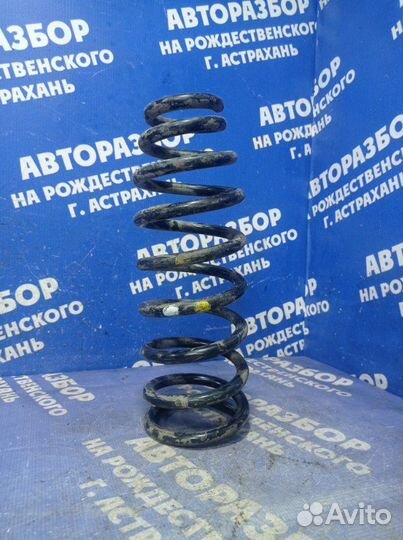 Передняя пружина Volkswagen Passat B5 седан 2002