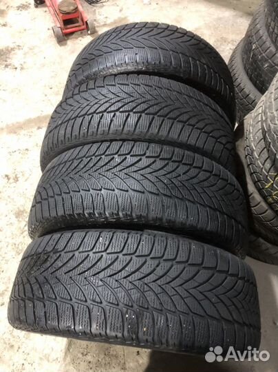 Goodyear UltraGrip Ice 2 215/55 R17 98T