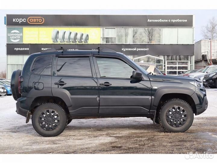 ВАЗ Niva Travel 1.7 МТ, 2022, 16 082 км