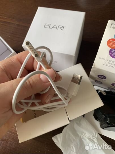 Smart watch Elari KidPhone 4G
