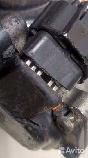 Заслонка дроссельная Renault Megane 3