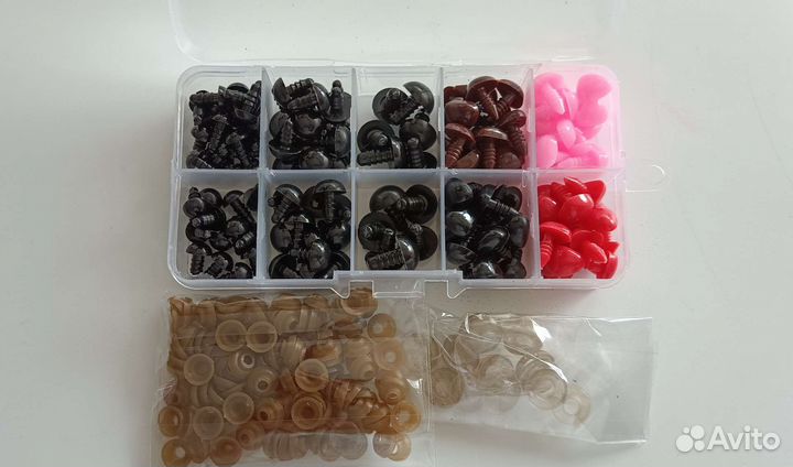 Фурнитура для игрушек глазки и носики 132 шт