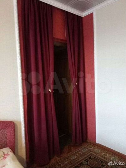 Комната 15 м² в 3-к., 10/14 эт.