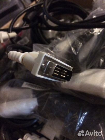 Кабель DVI-DVI новый, 1.8 м