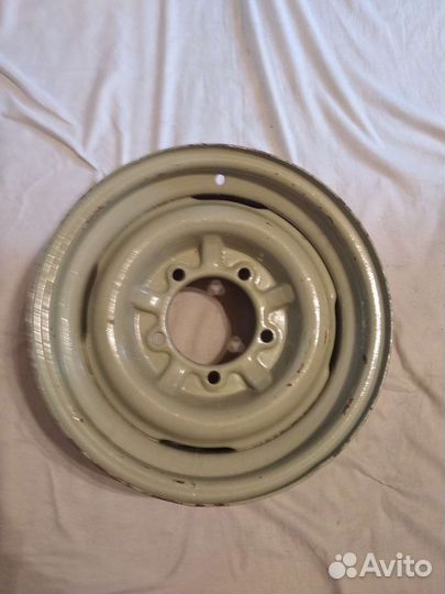 Диск штампованный на волгу R14
