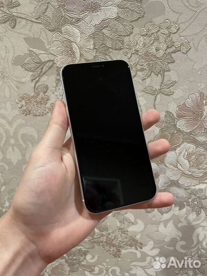 iPhone Xr, 128 ГБ