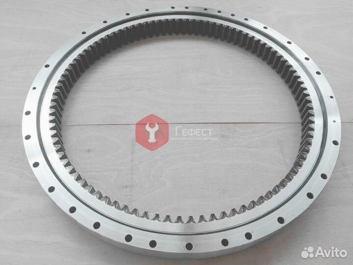 Поворотный круг JCB JS210LCT