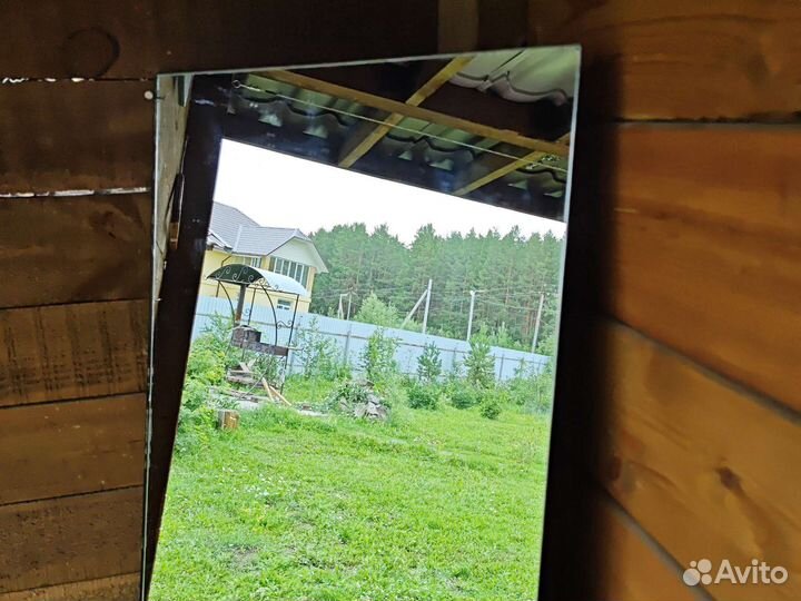 Зеркало настенное