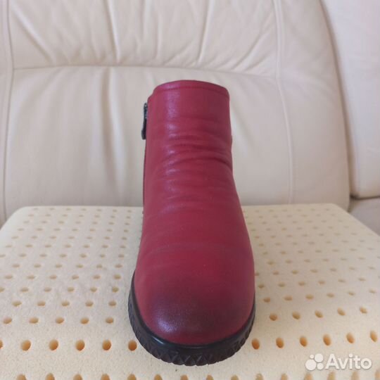 Ботинки осенние женские,36р