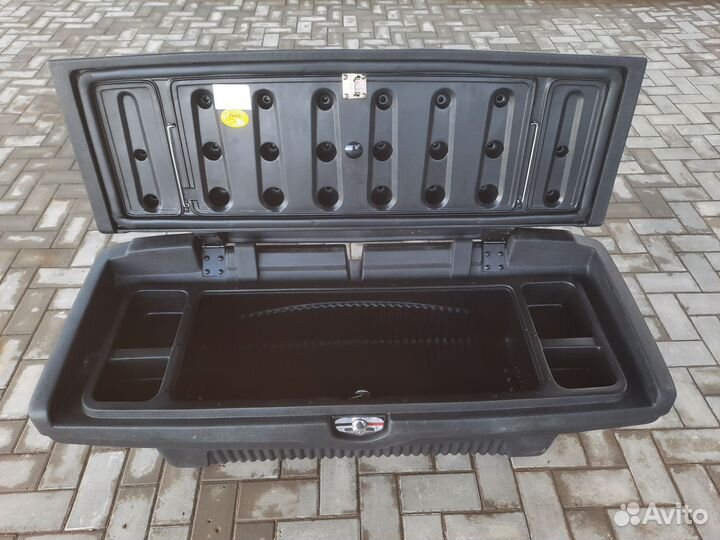 Ящик бокс для инструментов в пикап грузовик