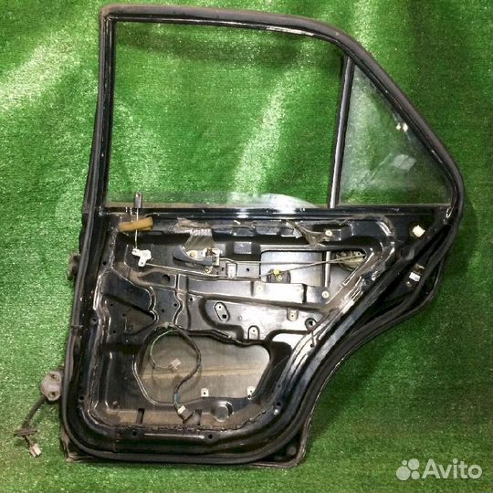 Дверь задняя правая Mitsubishi Lancer CB CD Черная