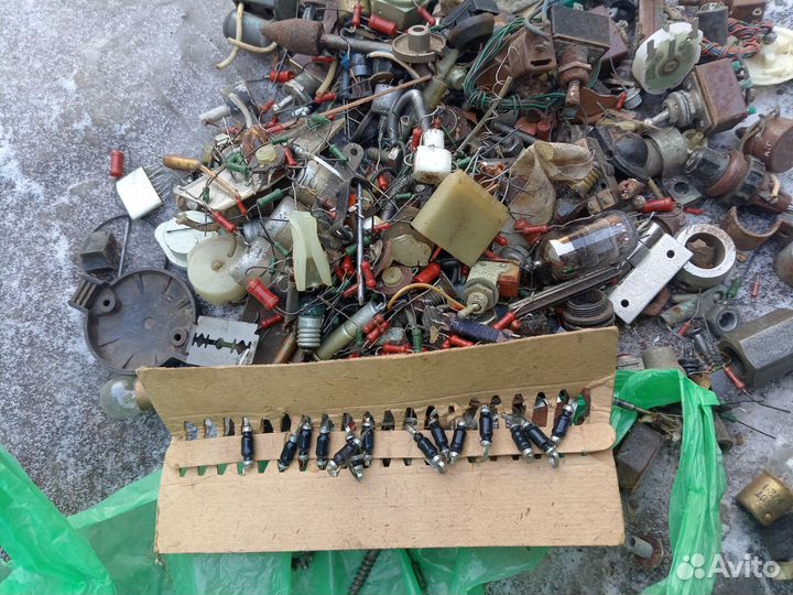 Радиолом, радидетали