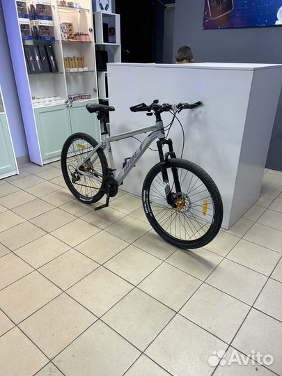 Новый велосипед взрослый колеса 26