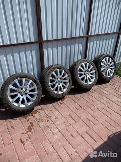 Колеса в сборе на Skoda Goodyear 225/50 R17