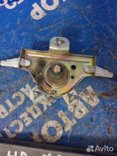 Передний правый стеклоподъемник. Hyundai Hd-72