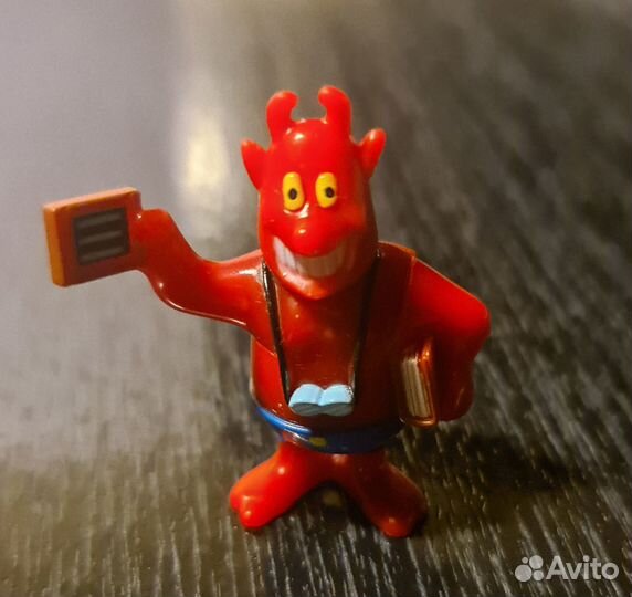 Игрушки из киндера