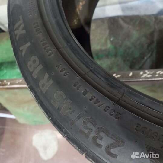 Continental PremiumContact 6 235/45 R18 98Y