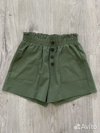 Шорты женские новые 40