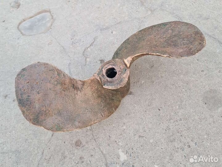 Винт гребной бронзовый