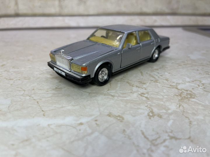 Модель автомобиля