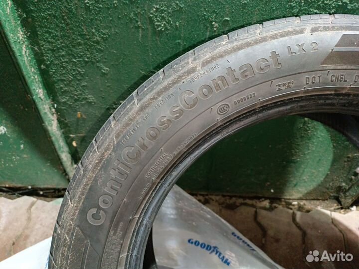 Continental ContiCrossContact LX2 225/55 R18 98V
