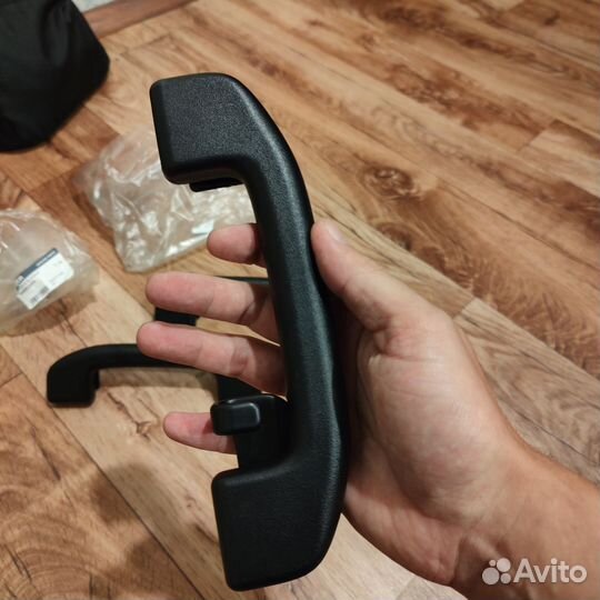 Черные Ручки потолка LADA Vesta