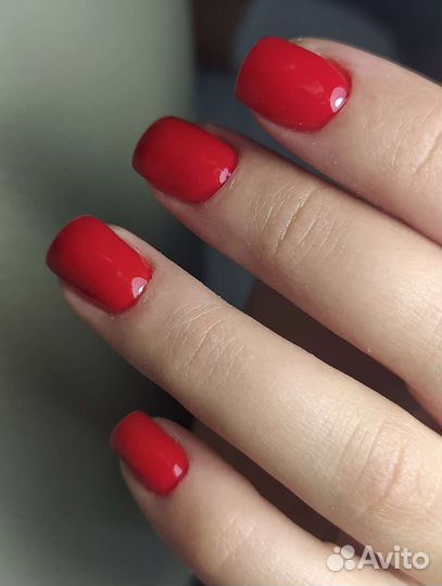 Маникюр педикюр