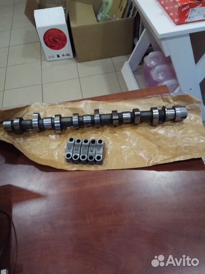 Распредвал Toyota Town ace 2CT 3CT 13511-64080