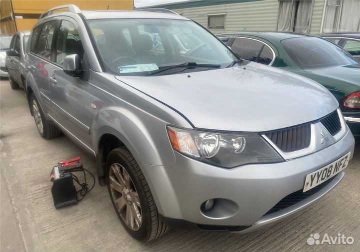 Кузов на запчасти Mitsubishi Outlander